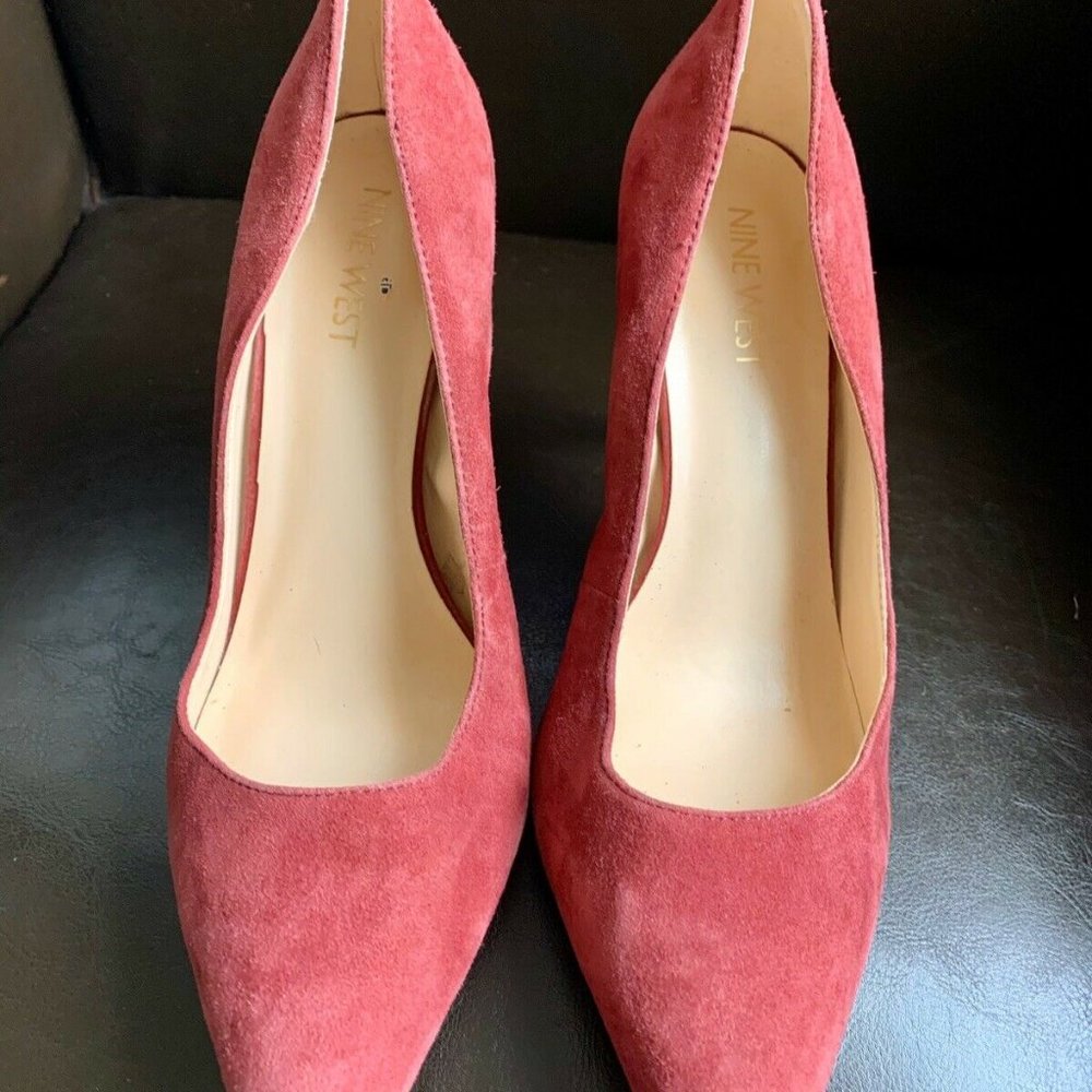 Nine West Womens Tatiana Pointed Toe Classic Pumps - Picture 2 of 4